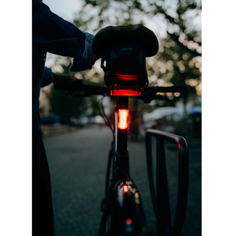image 4 of Zefal Vision R20 Rear Light